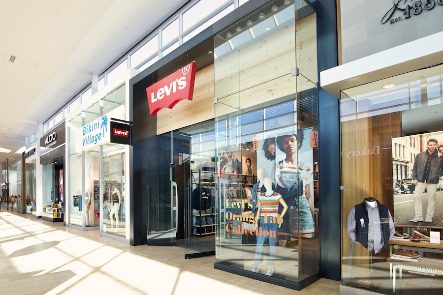 The Levi&#39;s Store in Yorkdale Shopping Centre Just Got a Big Makeover