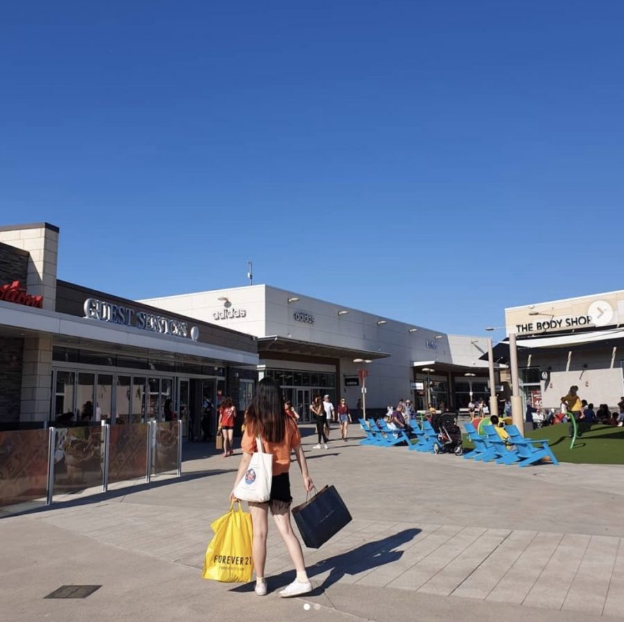 The 8 Best Outlet Malls Around Toronto And The GTA