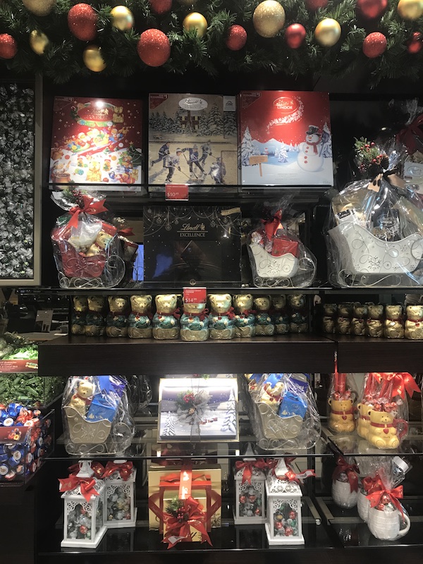 lindt chocolate flagship yorkdale