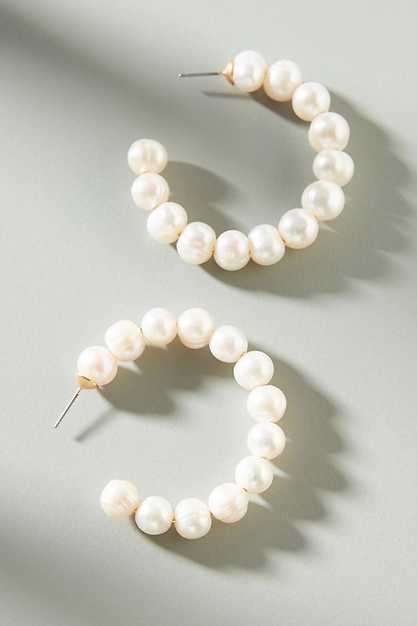 anthropologie pearl hoop earrings jewelry trends styledemocracy