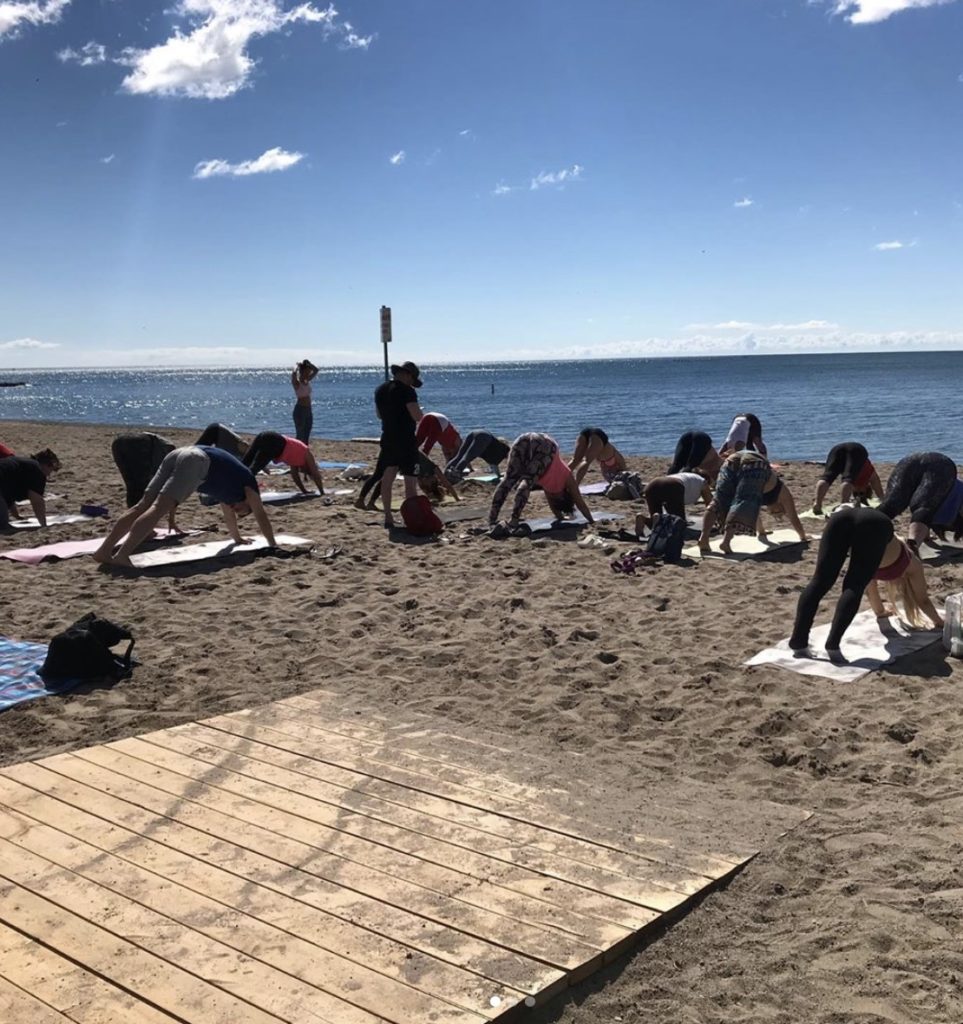 free outdoor yoga