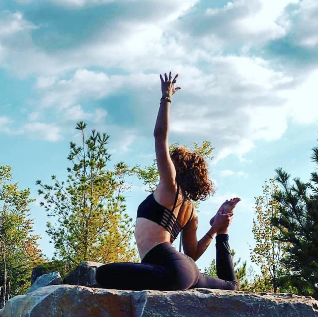 free outdoor yoga