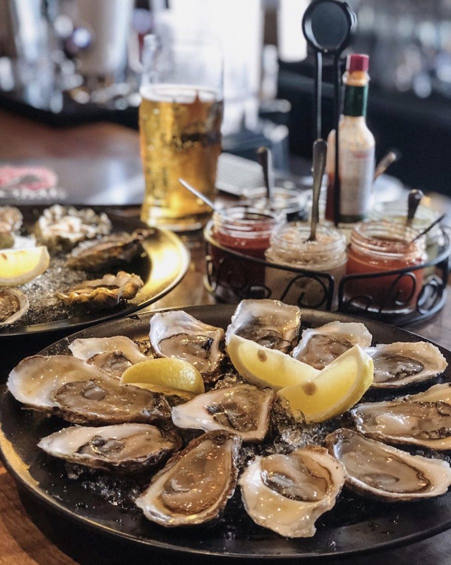 10 Of The Best Places To Get BuckAShuck Oysters In Toronto