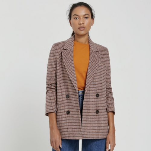 6 Chic Transitional Fall Jackets To Shop For Any Occasion