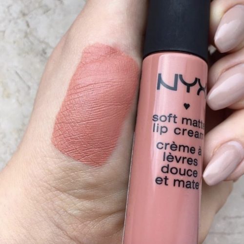 NYX Soft Matte Lip Cream in Stockholm